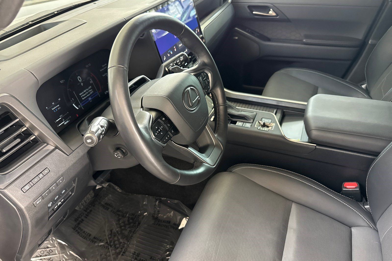 Used 2024 Lexus GX 550 w/ Accessory Package (31) AWD/4WD image 11