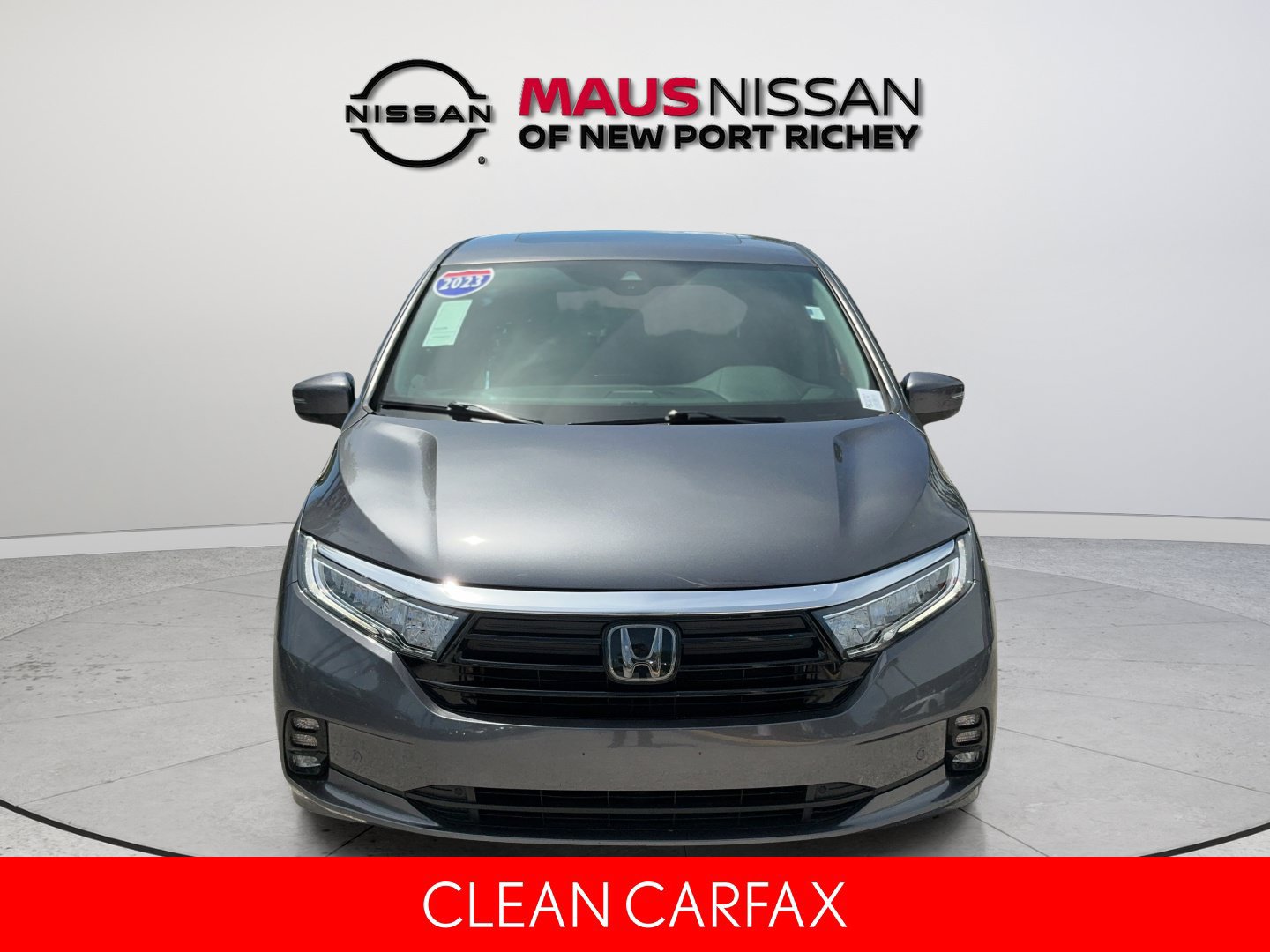 Used 2023 Honda Odyssey Elite image 3