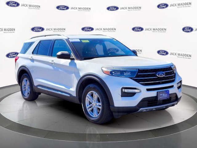 Certified 2020 Ford Explorer XLT w/ Equipment Group 202A AWD/4WD image 7