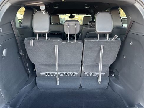 New 2026 Chrysler Pacifica Select w/ S Appearance Package image 13