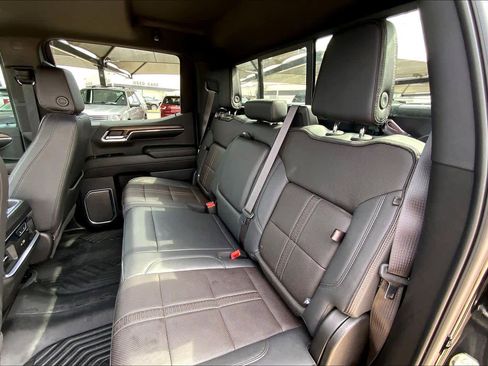 Used 2024 Chevrolet Silverado 1500 High Country w/ High Country Premium Package image 20