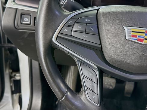 Used 2018 Cadillac XT5 Luxury image 14