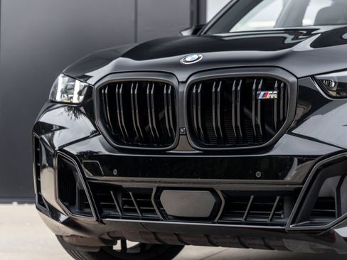 Used 2026 BMW X5 M60i AWD/4WD image 16