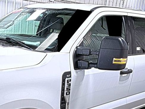 Used 2024 Ford F350 XLT w/ FX4 Off-Road Package AWD/4WD image 2