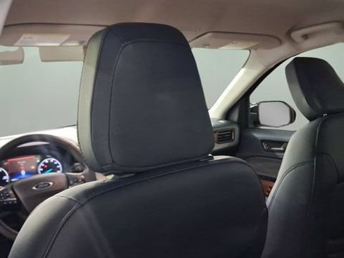 Used 2023 Ford Maverick Lariat w/ Lariat Luxury Package FWD image 23
