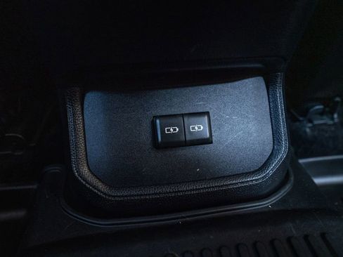 Certified 2022 Toyota Highlander LE image 35