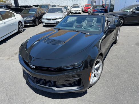 Used 2023 Chevrolet Camaro SS RWD image 4