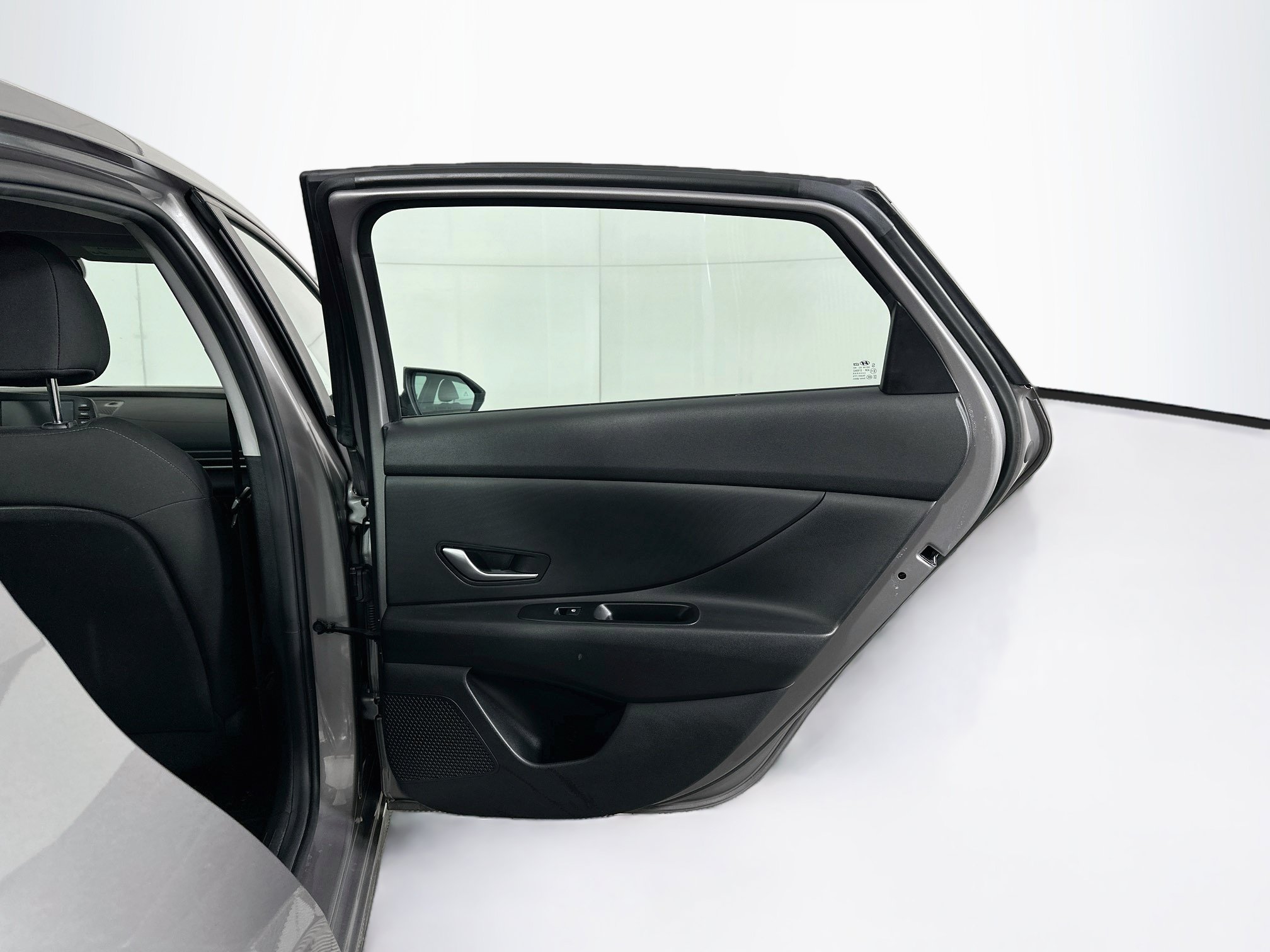 Used 2022 Hyundai Elantra SEL FWD image 30