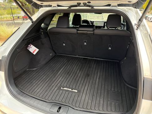 Used 2025 Lexus RX 350 Premium w/ Convenience Package FWD image 43