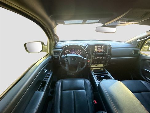Used 2021 Nissan Titan PRO-4X w/ Pro-4x Convenience Package image 23