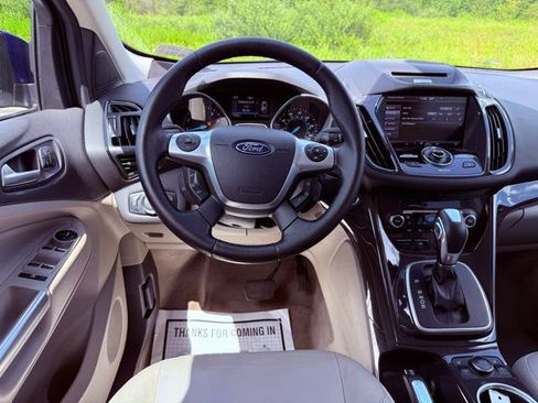 Used 2014 Ford Escape Titanium AWD/4WD image 9
