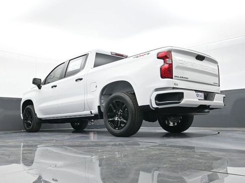 New 2026 Chevrolet Silverado 1500 Custom image 40
