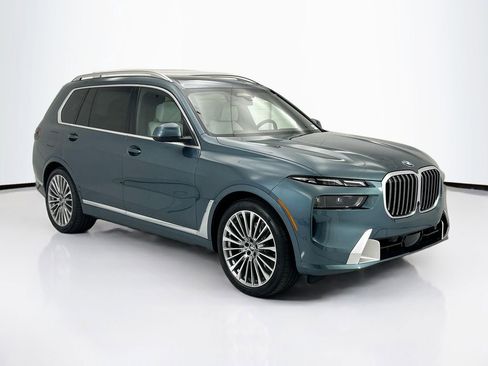New 2026 BMW X7 xDrive40i AWD/4WD image 3
