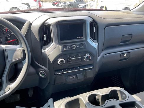 Used 2024 Chevrolet Silverado 1500 Custom AWD/4WD image 6