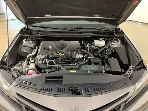 Used 2022 Toyota Camry SE FWD image 39