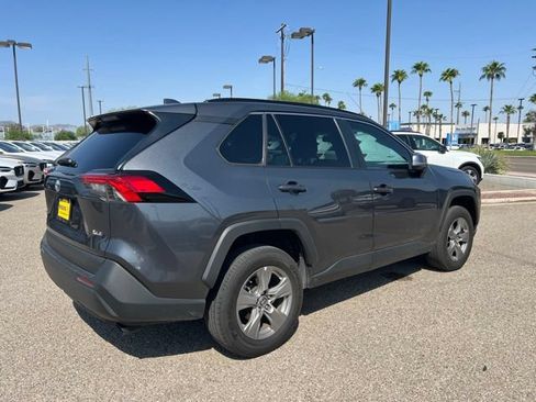 Used 2023 Toyota RAV4 XLE w/ Convenience Package FWD image 3