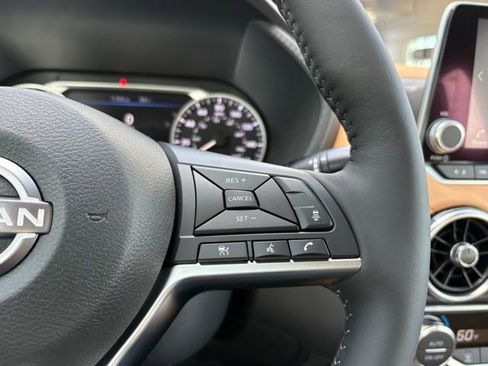 New 2025 Nissan Sentra SV w/ SV Premium Package image 19