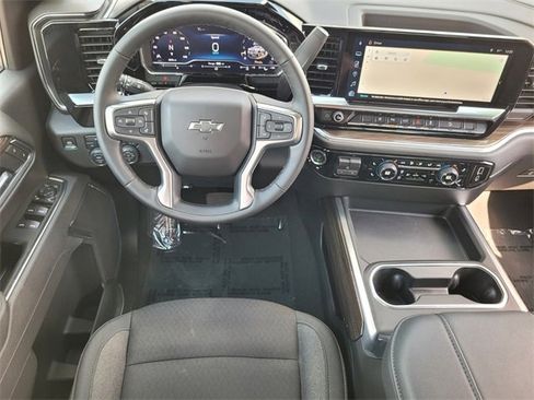 Used 2025 Chevrolet Silverado 2500 LT w/ Trail Boss Package image 20