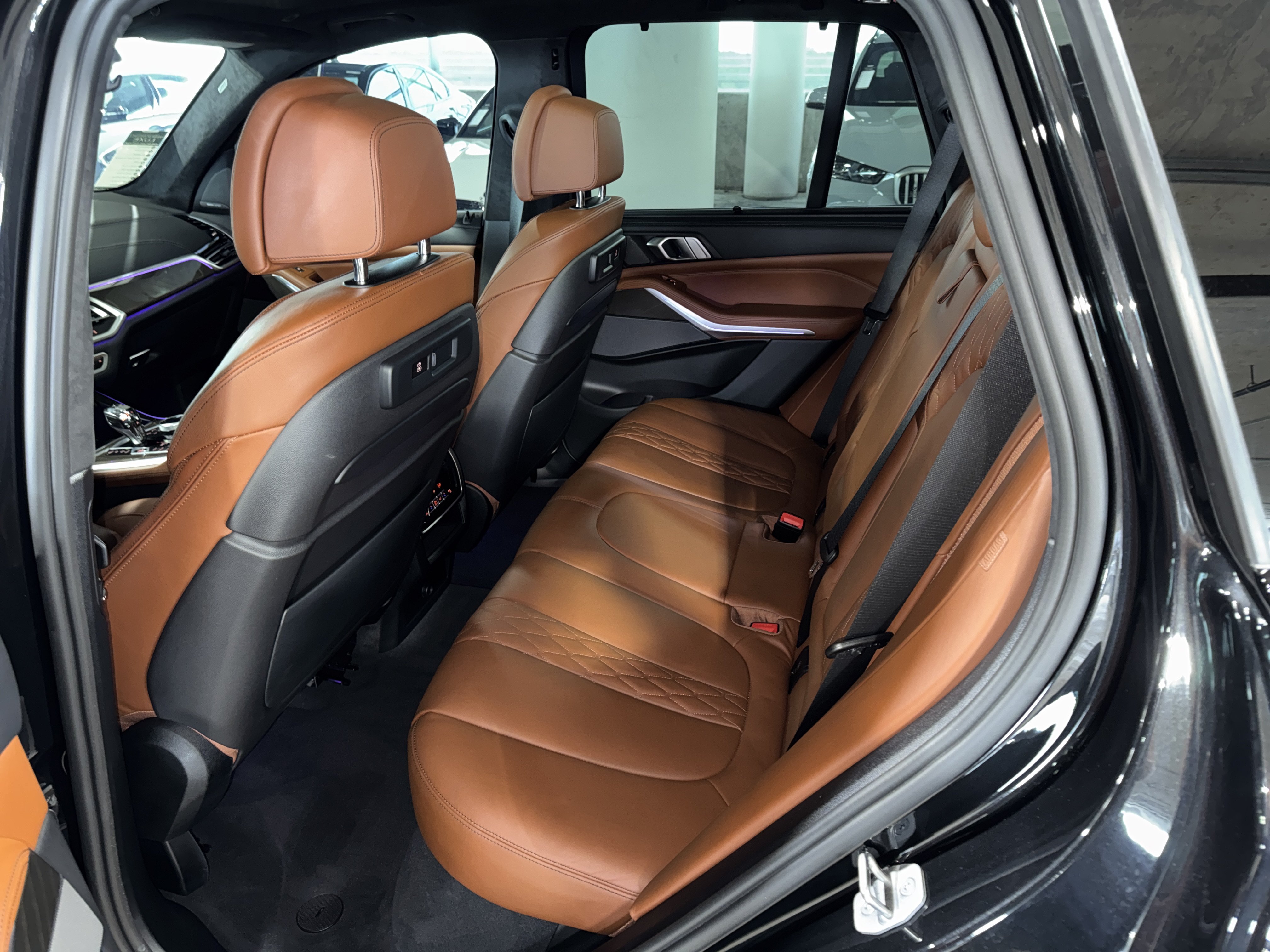 Used 2022 BMW X5 M50i w/ Executive Package AWD/4WD image 15