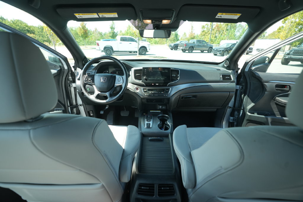 Used 2023 Honda Passport EX-L image 26