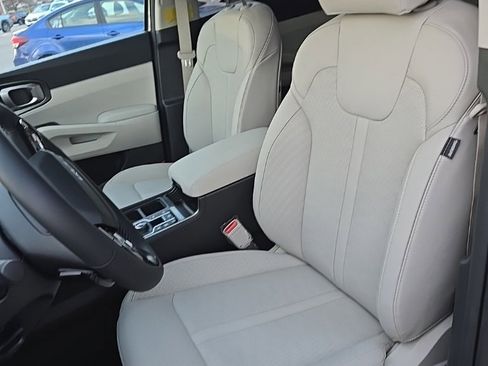 New 2026 Kia Sorento EX image 15
