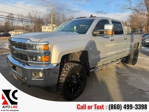 Used 2015 Chevrolet Silverado 2500 LTZ w/ Duramax Plus Package image 3