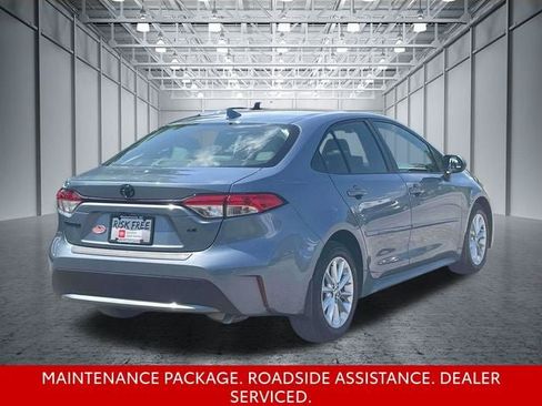 Certified 2022 Toyota Corolla LE w/ LE Convenience Package FWD image 5