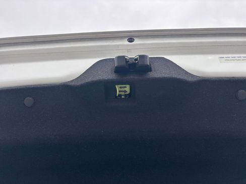 Used 2025 Hyundai Elantra SEL image 23