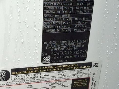 New 2026 Land Rover Discovery Limited Edition image 19