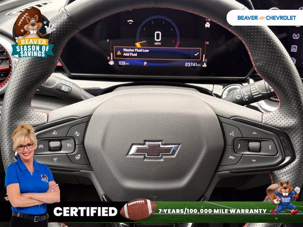 Used 2025 Chevrolet Trax RS w/ Driver Confidence Package FWD image 19