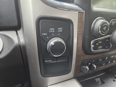 Used 2016 RAM 2500 Laramie AWD/4WD image 24