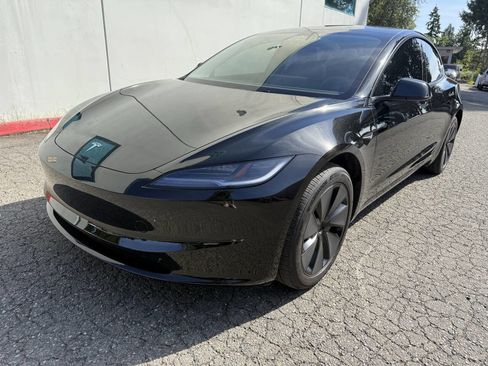 Used 2025 Tesla Model 3 Long Range RWD image 1