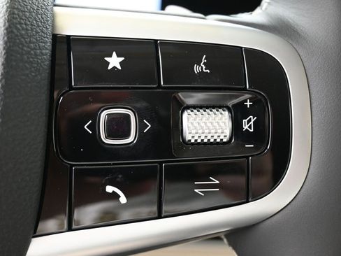 New 2026 Genesis GV70 2.5T Advanced image 25