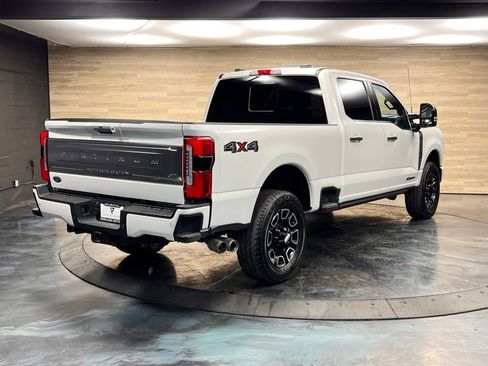 Used 2023 Ford F250 Platinum AWD/4WD image 28