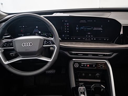 New 2025 Audi Q5 Premium Plus image 31