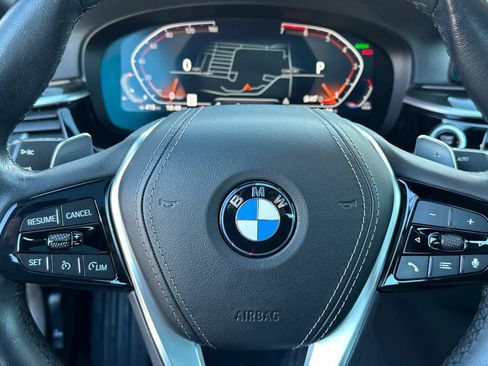 Certified 2023 BMW 530i w/ Convenience Package image 27