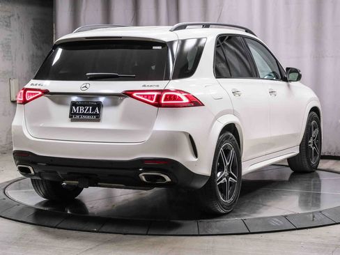 Used 2020 Mercedes-Benz GLE 450 4MATIC image 4