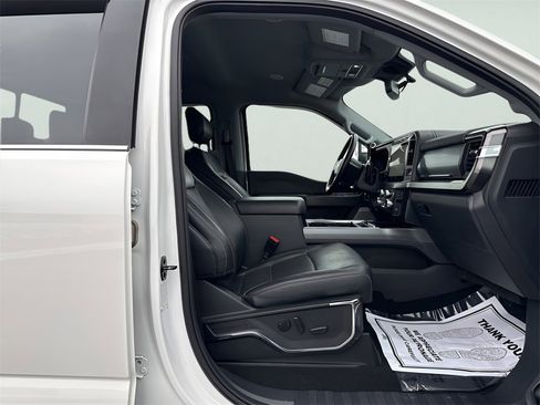 Used 2023 Ford F350 Lariat w/ Lariat Ultimate Package image 10