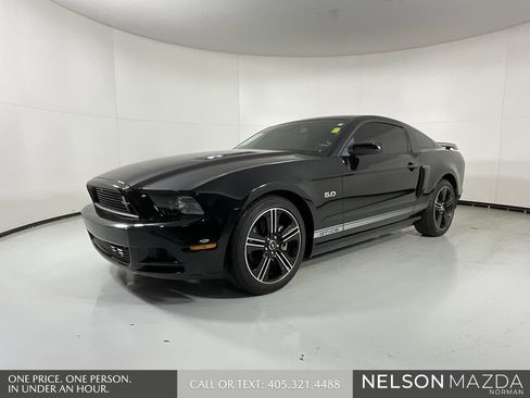 Used 2013 Ford Mustang GT Premium w/ Electronics Pkg image 4