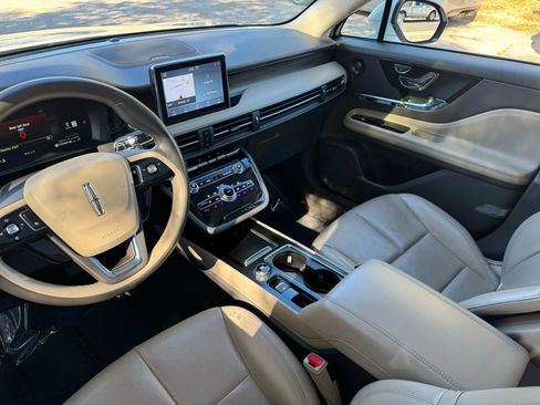 Used 2021 Lincoln Corsair Reserve w/ Equipment Group 201A image 21