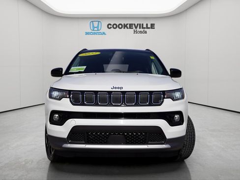 Used 2022 Jeep Compass Limited image 4