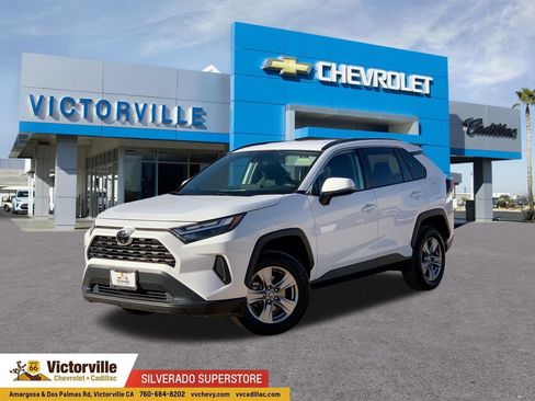 Used 2024 Toyota RAV4 XLE FWD image 1