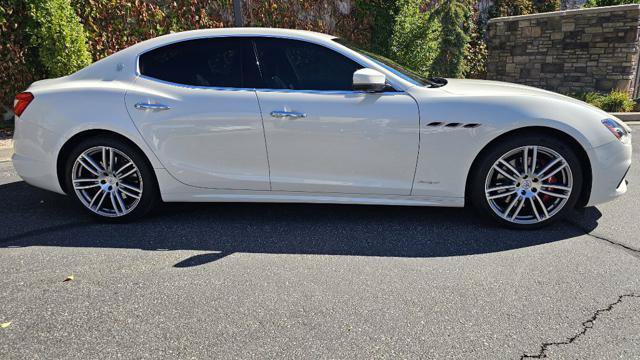 Used 2018 Maserati Ghibli S GranSport Q4 AWD/4WD image 4