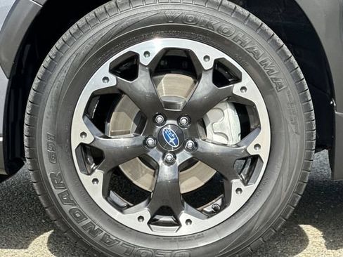 Used 2022 Subaru Crosstrek 2.0i Premium AWD/4WD image 30