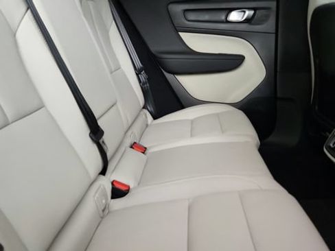 Certified 2026 Volvo XC40 B5 Plus w/ Protection Package Premier AWD/4WD image 32