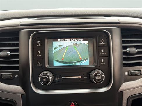 Used 2017 RAM 2500 Tradesman w/ Chrome Appearance Group AWD/4WD image 24