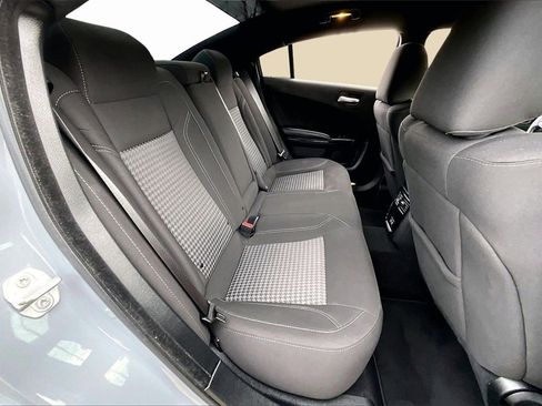 Used 2022 Dodge Charger SXT w/ Blacktop Package image 29