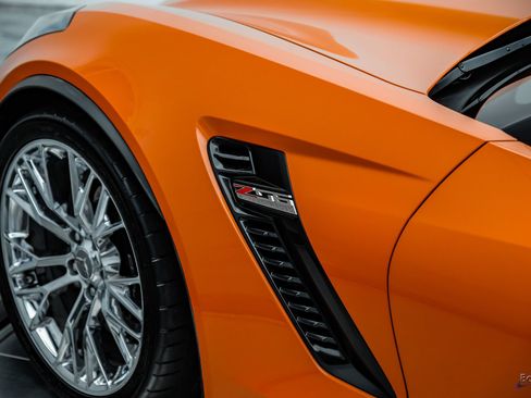 Used 2019 Chevrolet Corvette Z06 RWD image 40