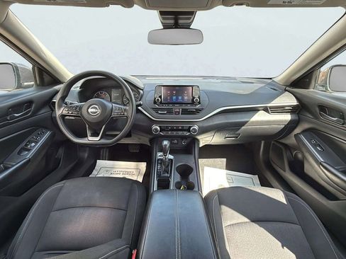 Used 2023 Nissan Altima 2.5 S FWD image 9