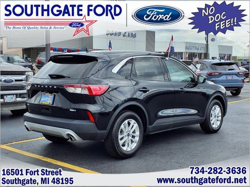 Used 2020 Ford Escape SE AWD/4WD image 2